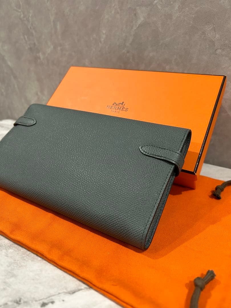 【貴重カラー】 エルメス ケリーウォレット ロング ヴェールアマンド エプソン