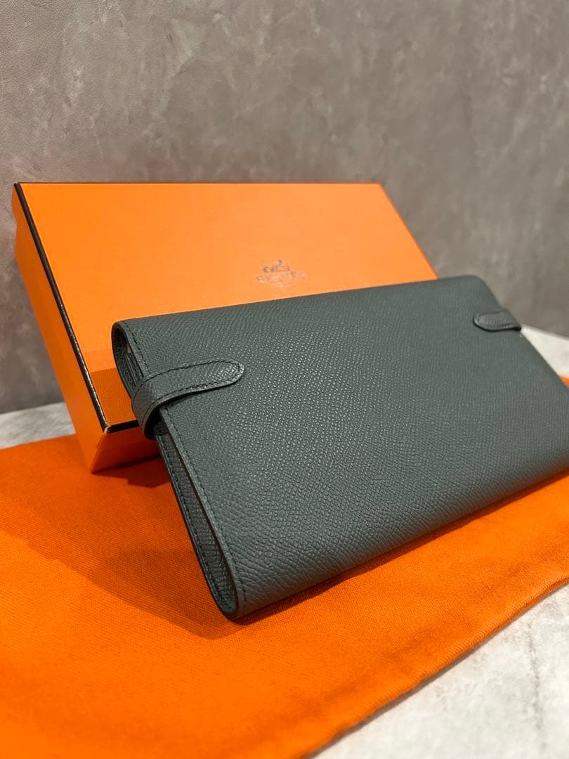 【貴重カラー】 エルメス ケリーウォレット ロング ヴェールアマンド エプソン