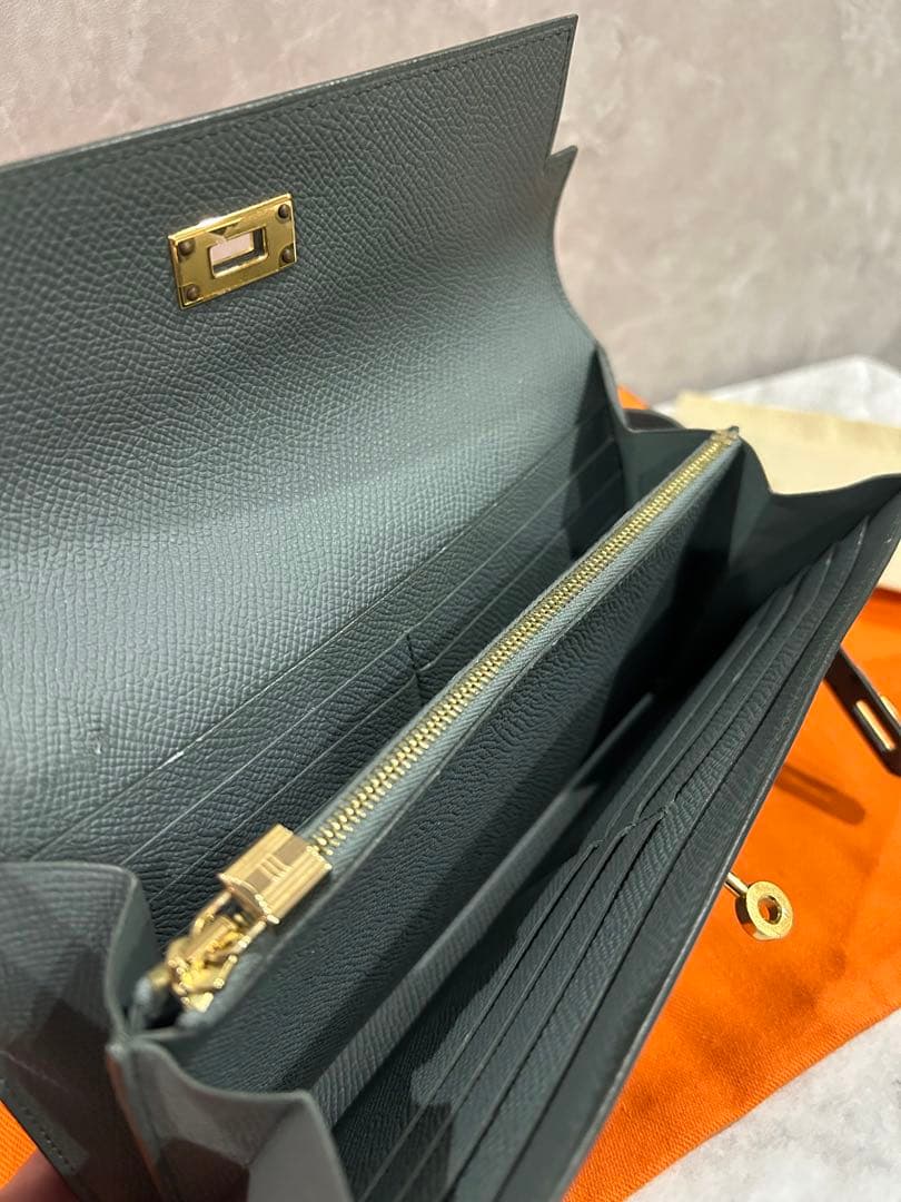 【貴重カラー】 エルメス ケリーウォレット ロング ヴェールアマンド エプソン