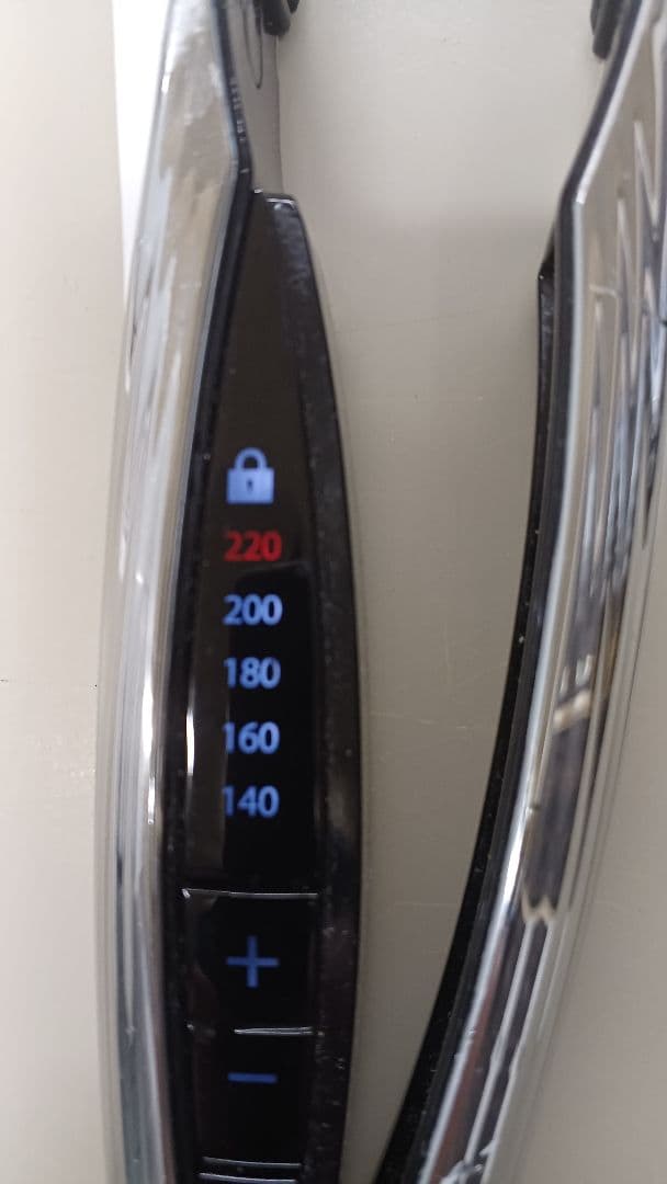 リファストレートアイロン