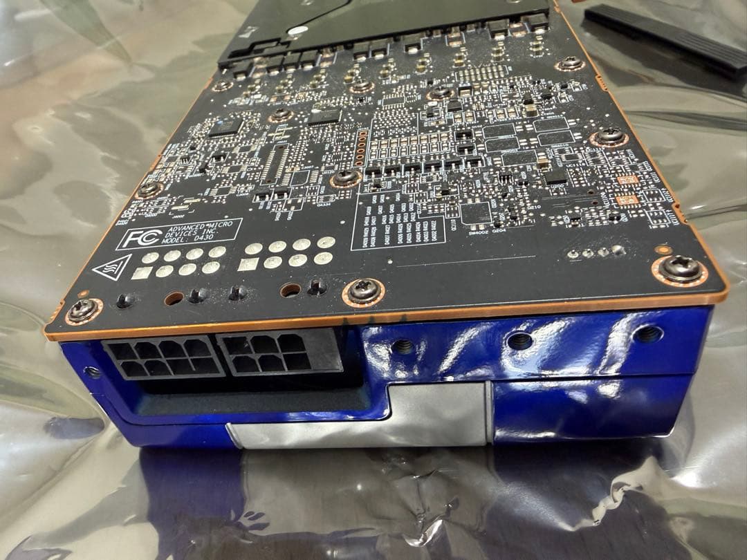 グラフィックボード・グラボ・ビデオカード ACUBE Radeon pro w6800 GDDR6 32GB