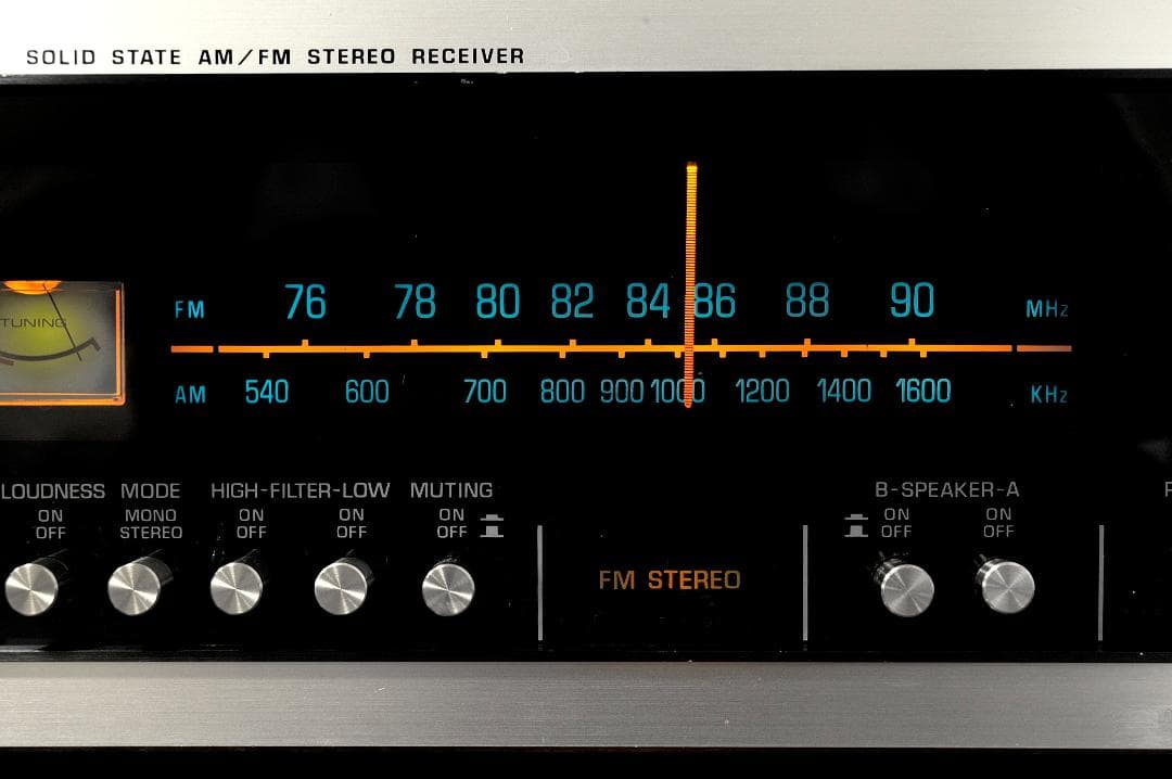 ★【動作品】SOUND KR-801 AM/FM ステレオレシーバー ♪