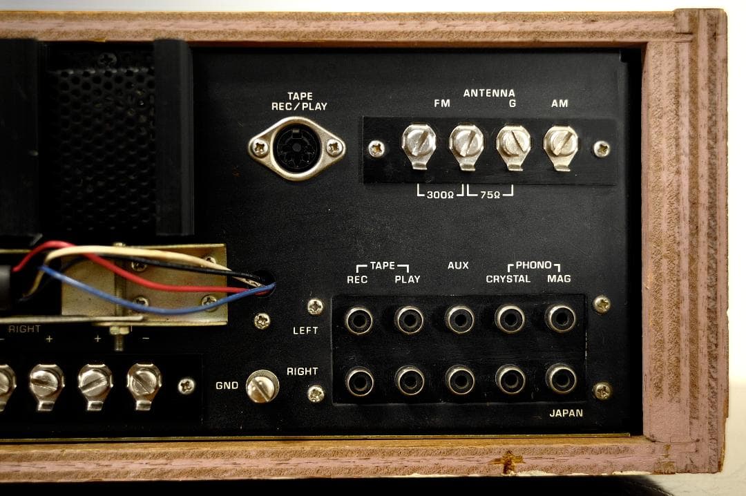 ★【動作品】SOUND KR-801 AM/FM ステレオレシーバー ♪