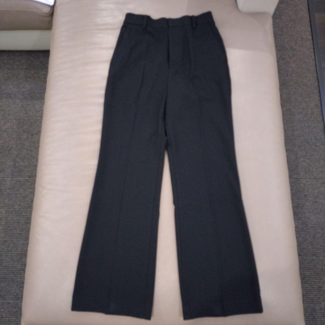 【超美品】裏起毛　フレアーパンツ　３４