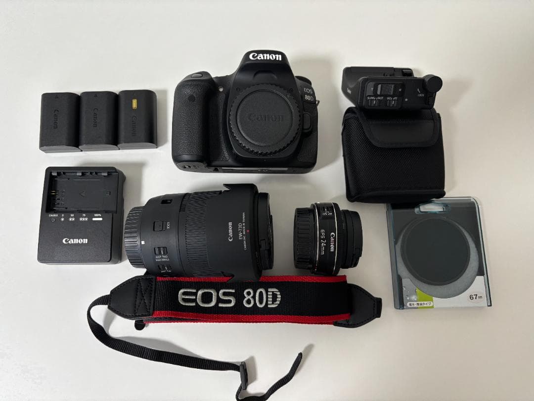 【美品完動品】Canon EOS 80D デジタル一眼レフカメラ