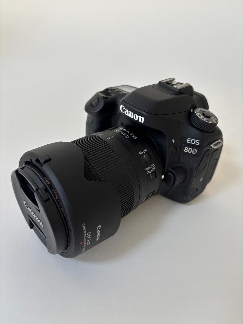 【美品完動品】Canon EOS 80D デジタル一眼レフカメラ