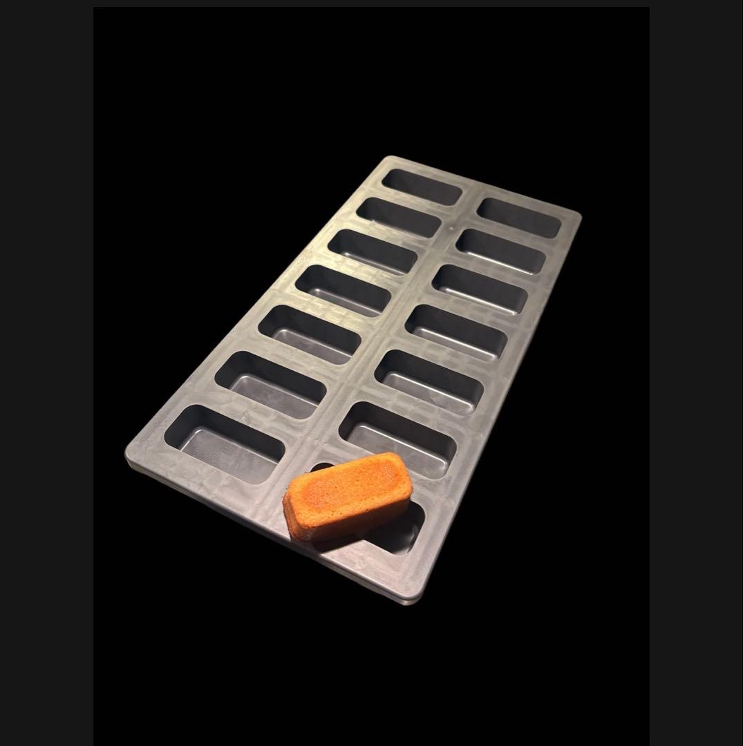 坂田モールド ケーキ型 焼菓子型 3枚セット 新品有フィナンシェ　ミニパウンド