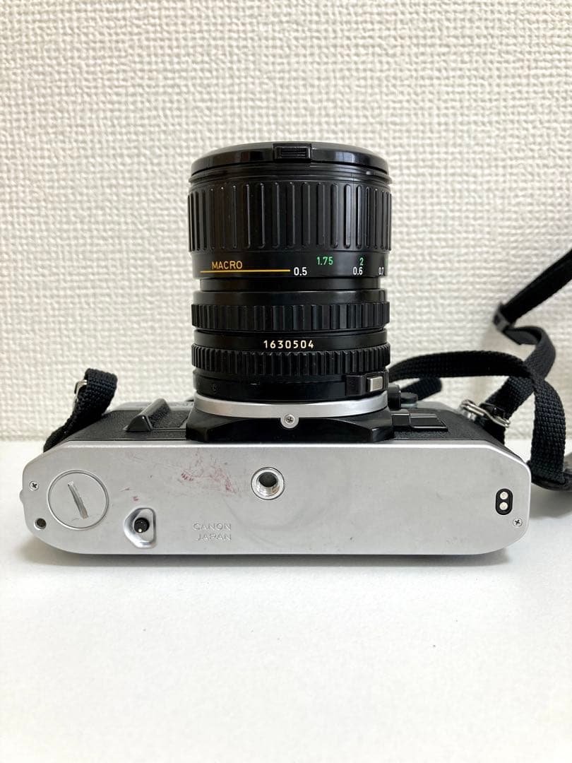 CanonAE-1セット！レンズ3本 ストロボ、レンズフィルター　フィルムカメラ