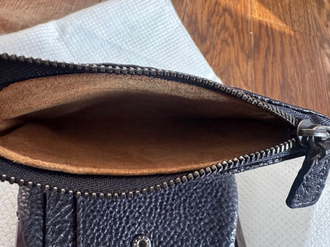 土屋鞄　財布　がま口　ネイビー