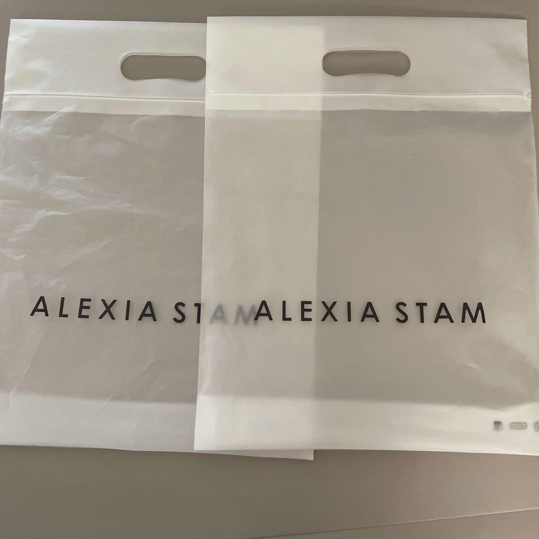 ALEXIA STAM 2024 pitayaカラー 上M下Sサイズ
