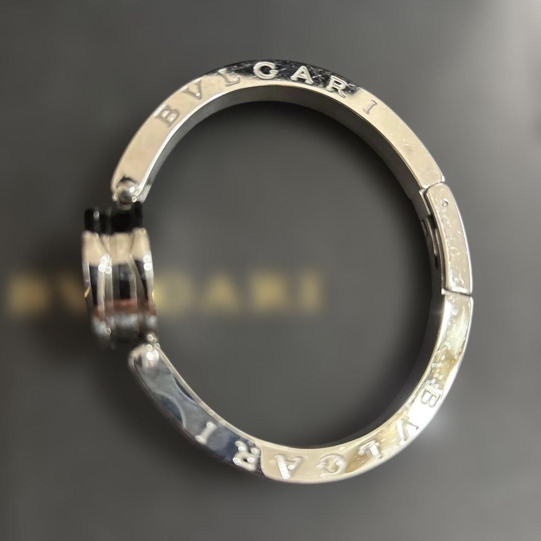 #BVLGARI ブラックラウンドフェイス時計