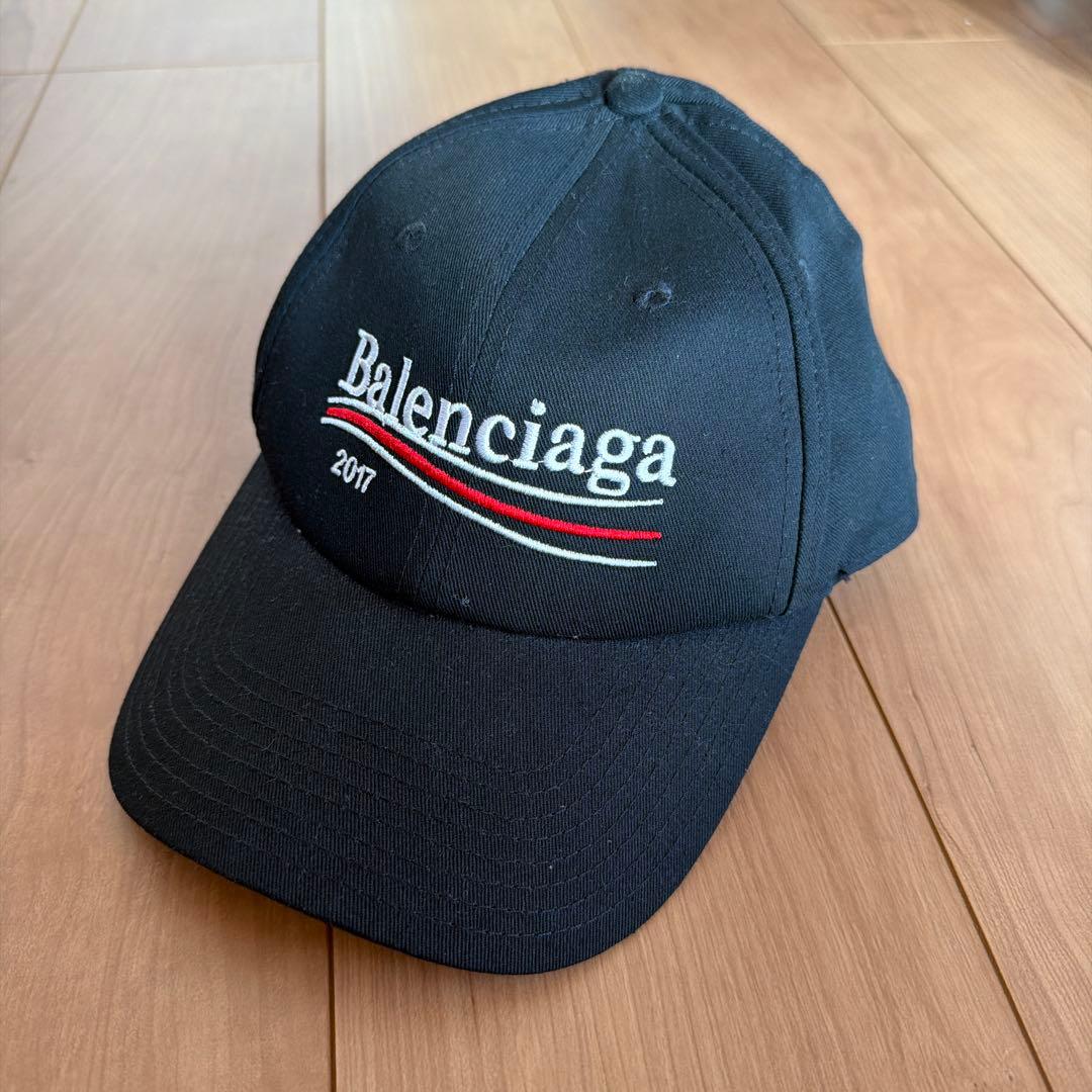 美品　Balenciaga 2017 黒キャップ　バレンシアガ