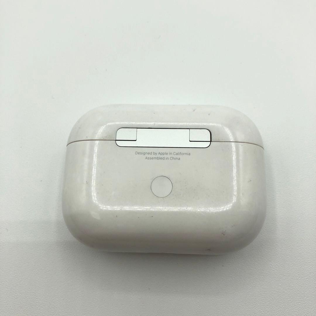 【AirPods】APPLE MWP22J/A WHITE 中古第二世代イヤホン