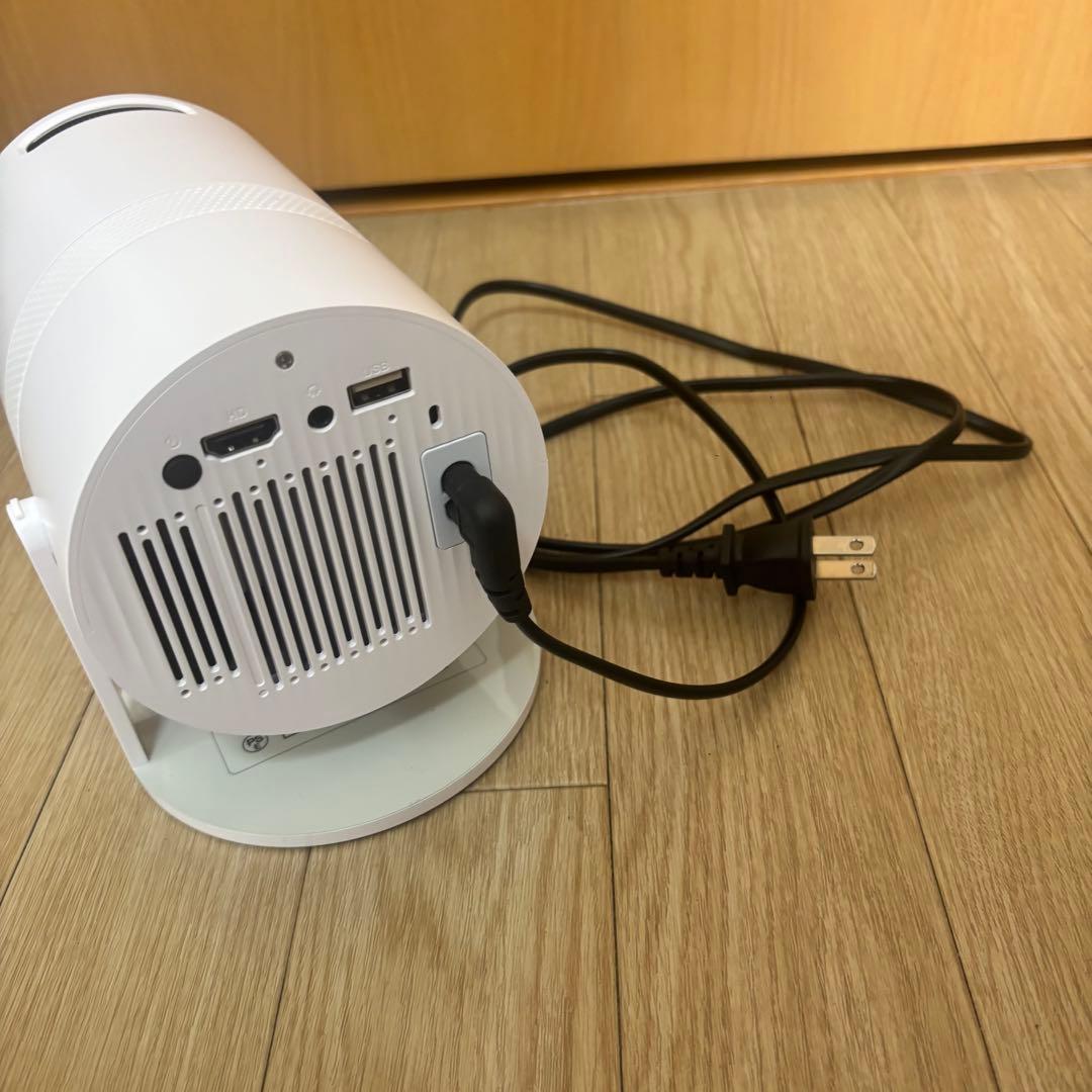 yowhick プロジェクター