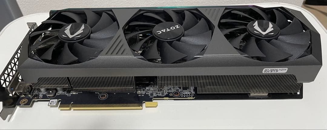 グラフィックボード・グラボ・ビデオカード ZOTAC RTX 3070 Ti AMP HoloBlack