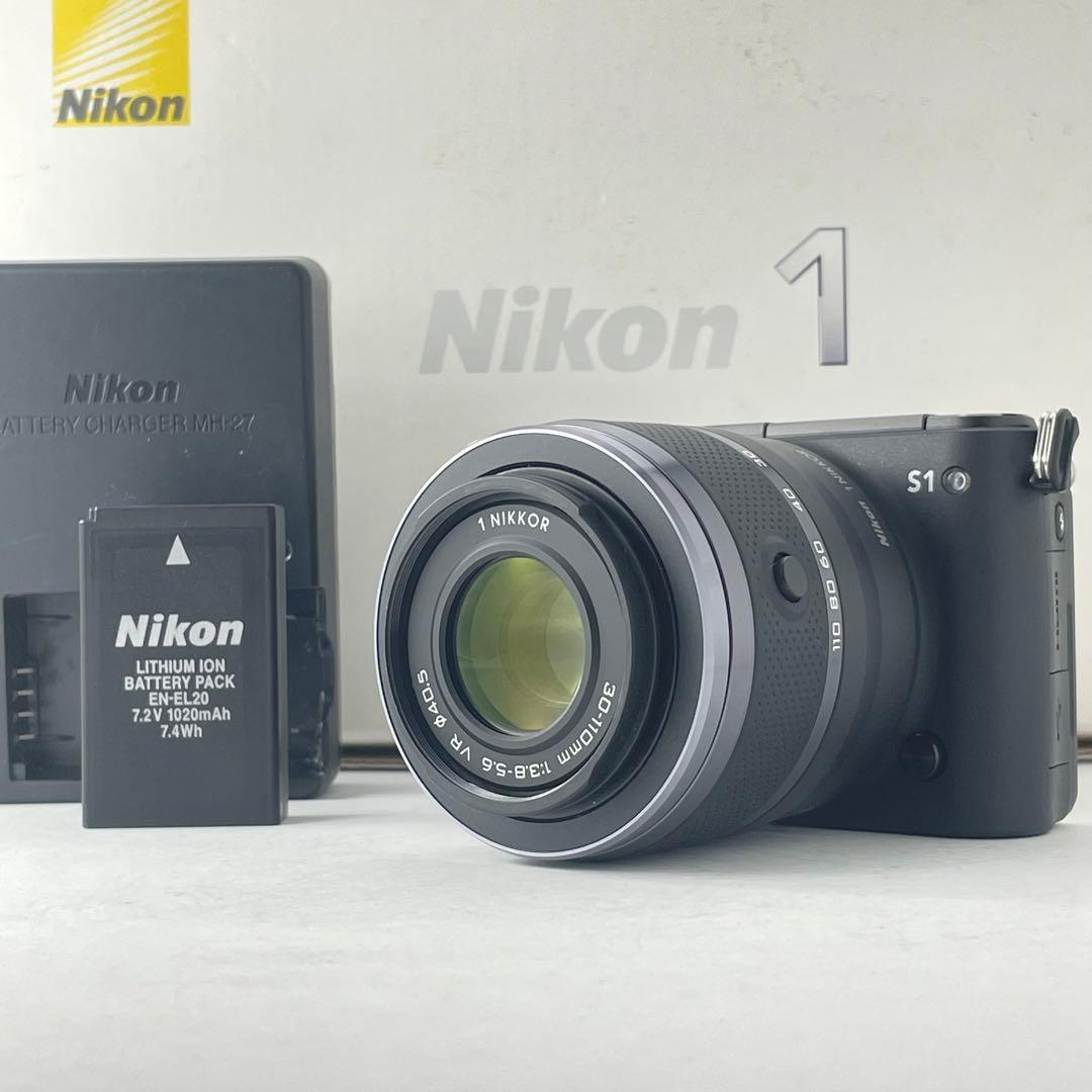 【極上美品・返品保証】Nikon1 S1ブラック 標準レンズキット