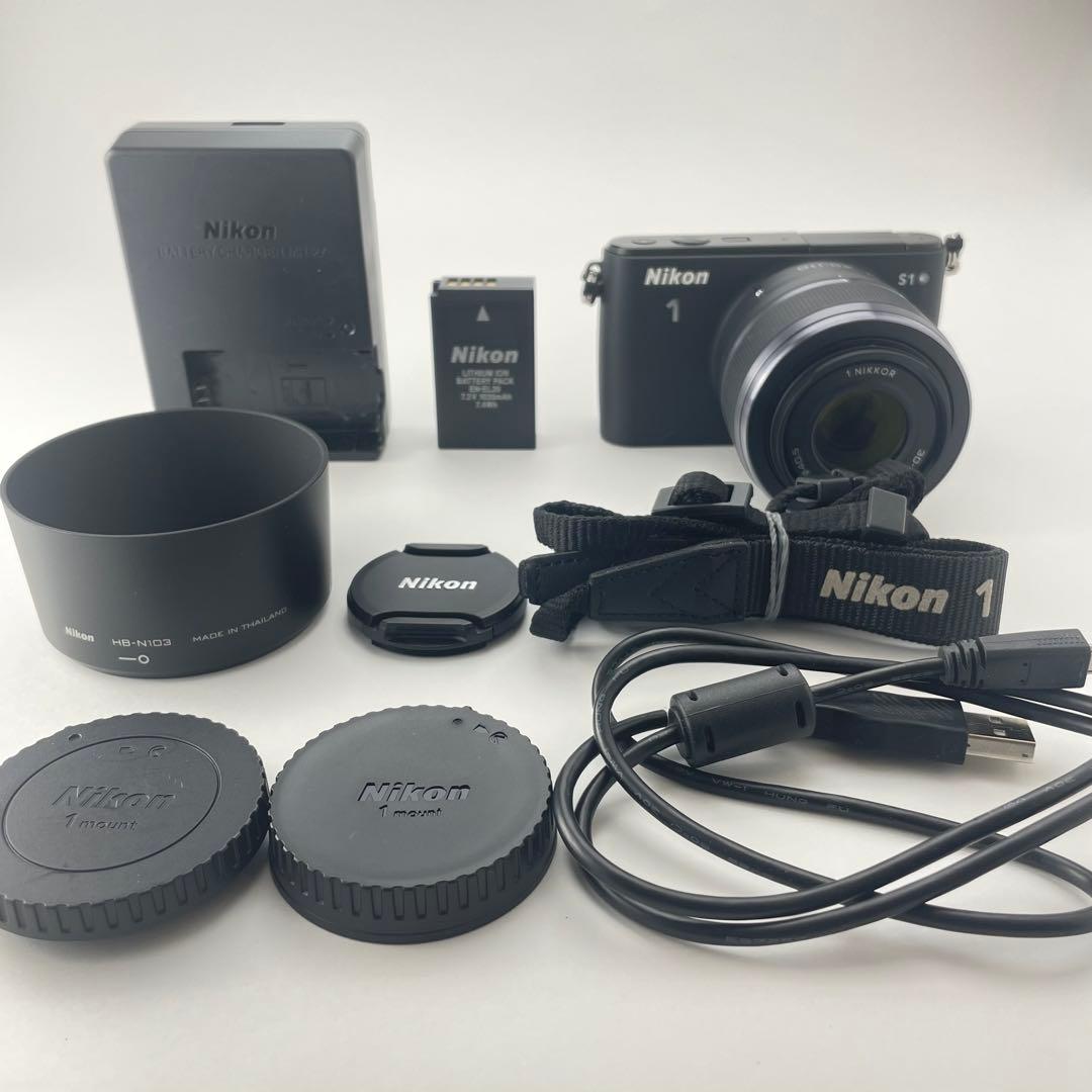 【極上美品・返品保証】Nikon1 S1ブラック 標準レンズキット