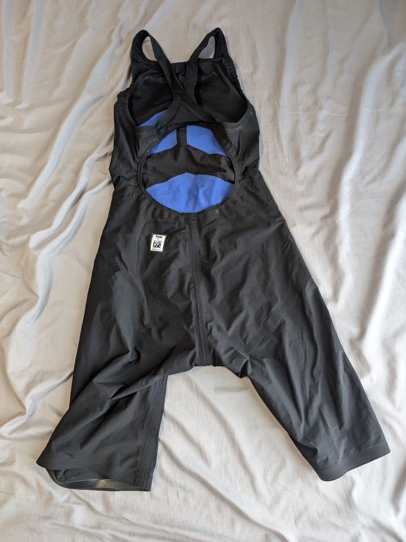 m*7様 arena　アルティメットアクアフォースMF　競泳用水着 アリーナ　高