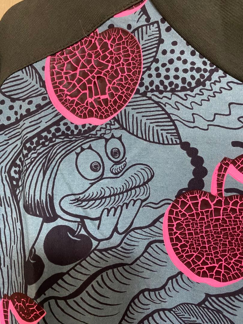 オレボレブラ　長袖トップス