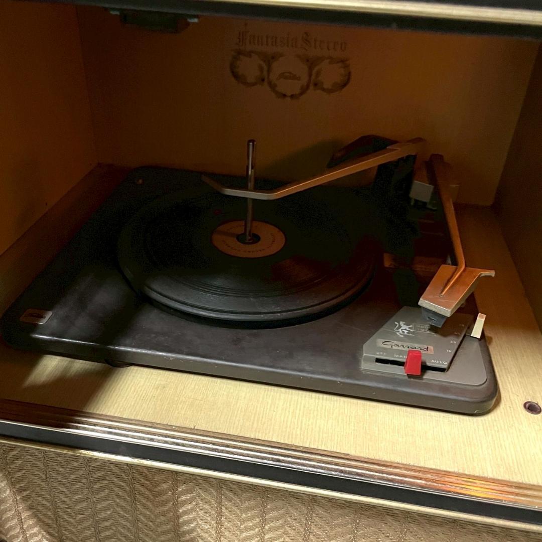 ヴィンテージ 東芝 大型真空管ラジオFS-4500 昭和レトロ 古道具