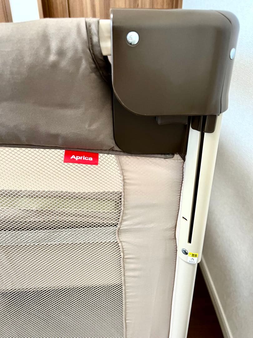 アップリカ 折りたたみベビーベット ココネルエアー ココアブラウン