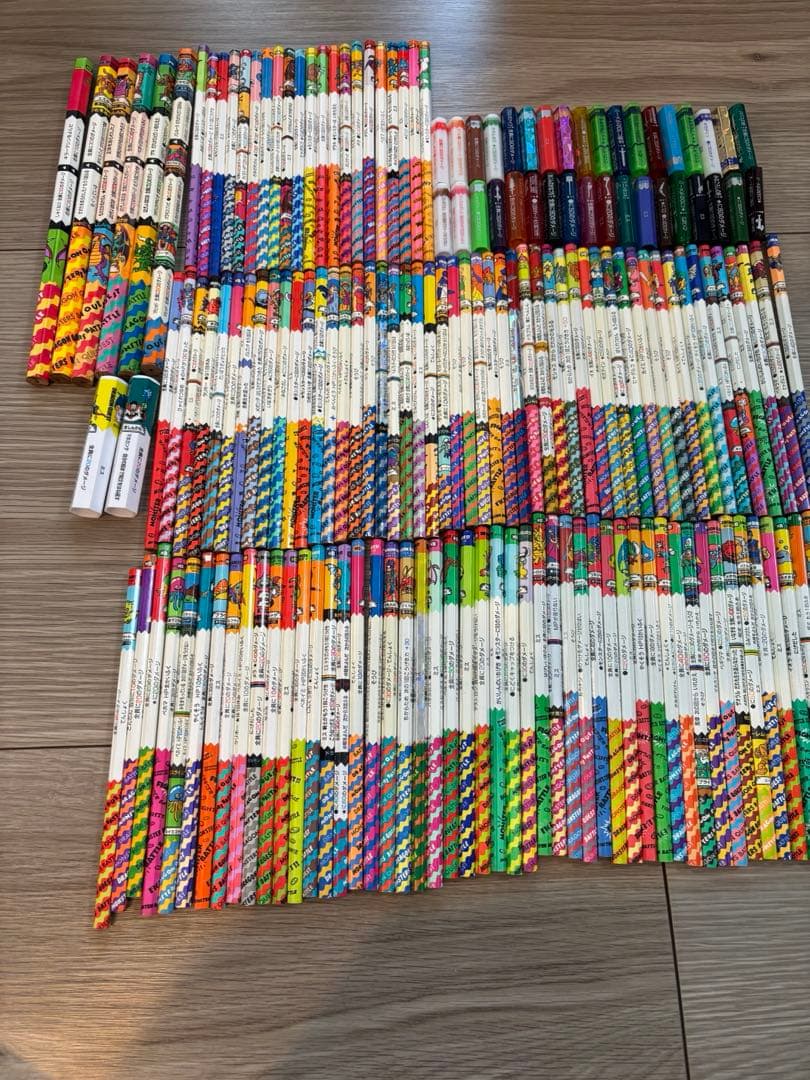 【希少品】ドラゴンクエスト バトルえんぴつ 初代セット　127本　専用ケース付