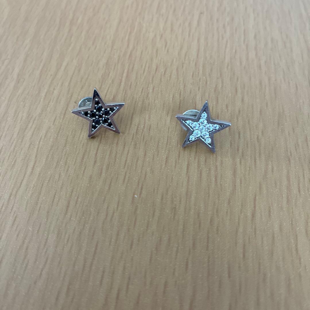 ジャスティンデイビス　スター　STAR 星　ピアス