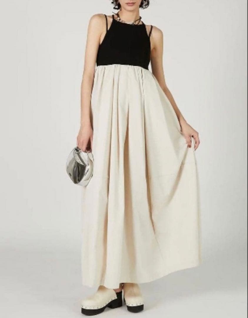 美品PRANK PROJECT　Cup in Cami Dress　Sアイボリー