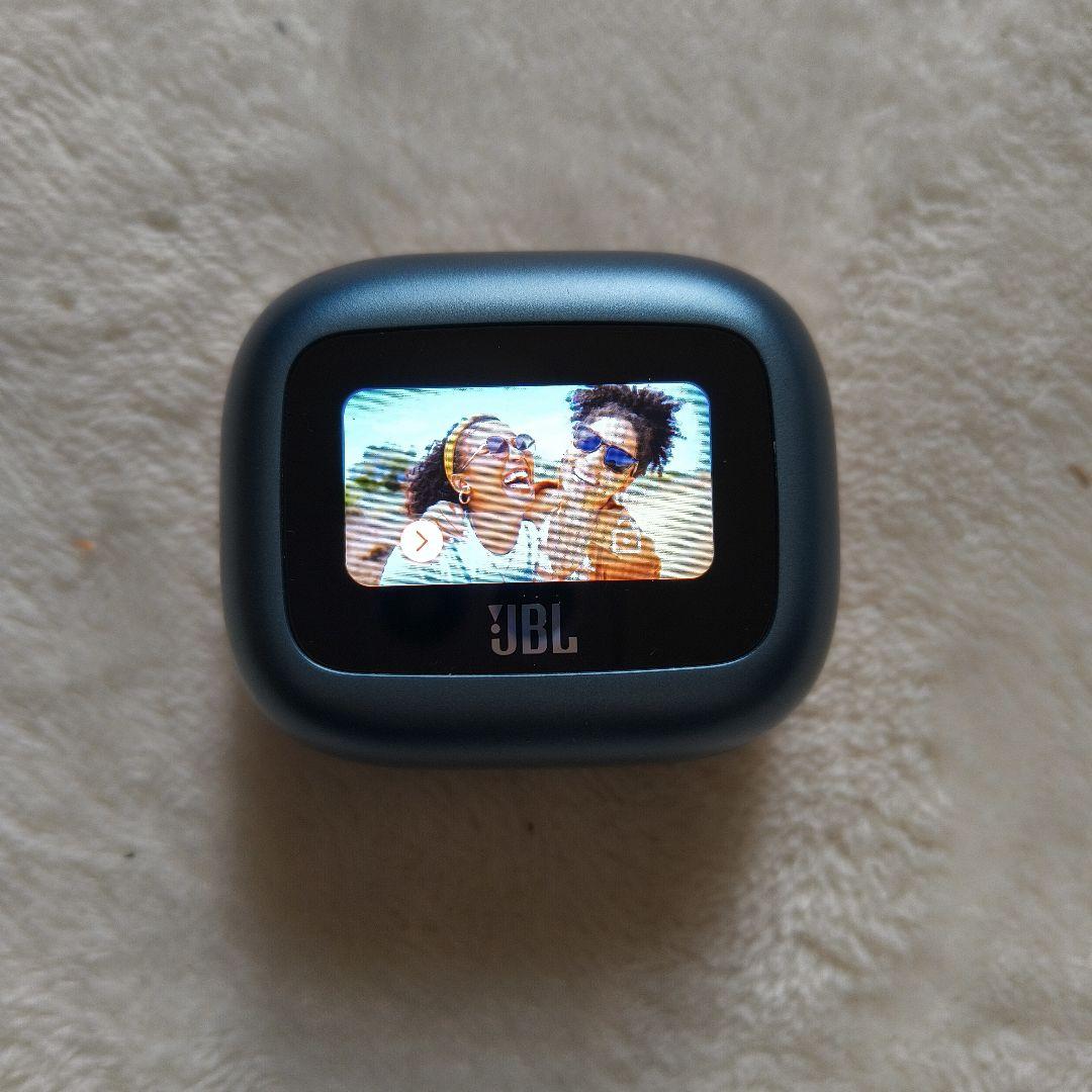 極美品JBL LIVE BEAM 3 ワイヤレスイヤホン スマート充電ケース/