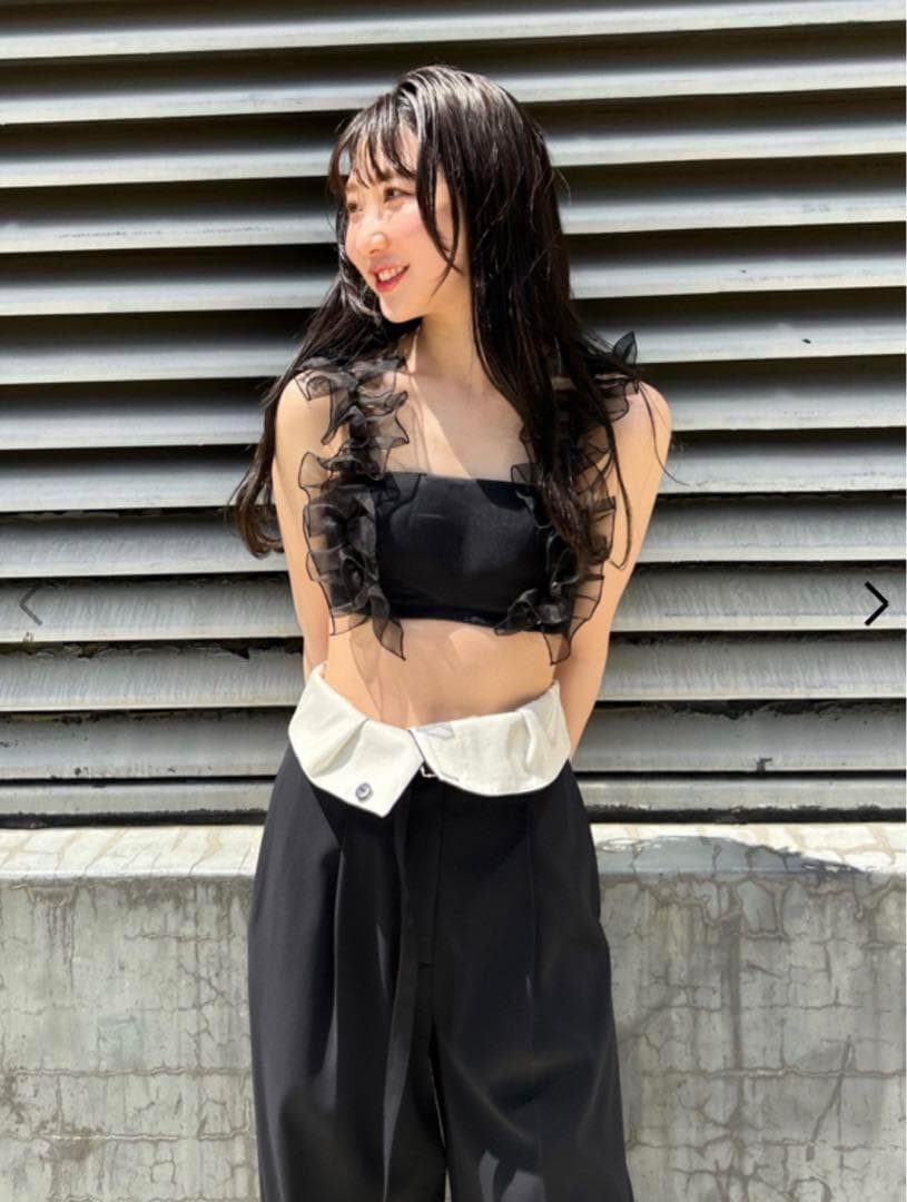 【新品未使用タグ付き】リリーブラウン 折り返しハイウエストパンツ ブラック