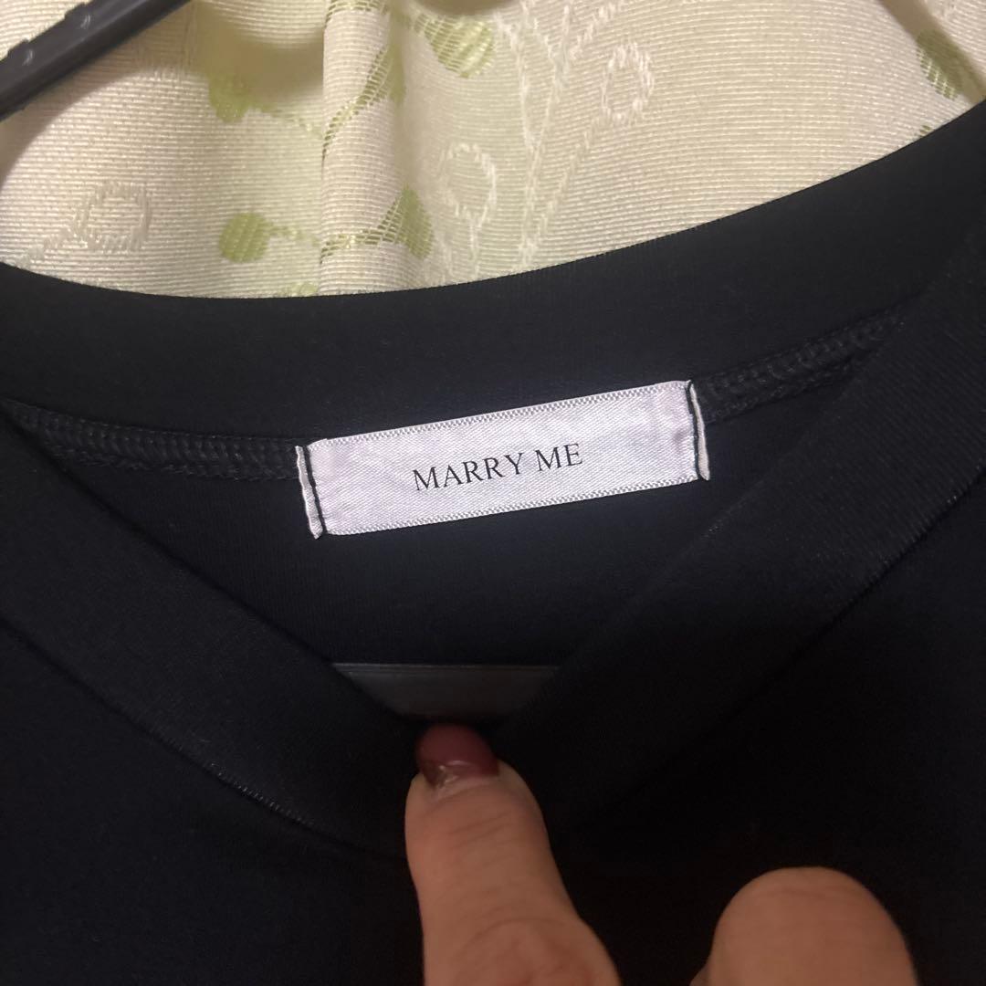 MARRY ME 刺繍トレーナー 黒