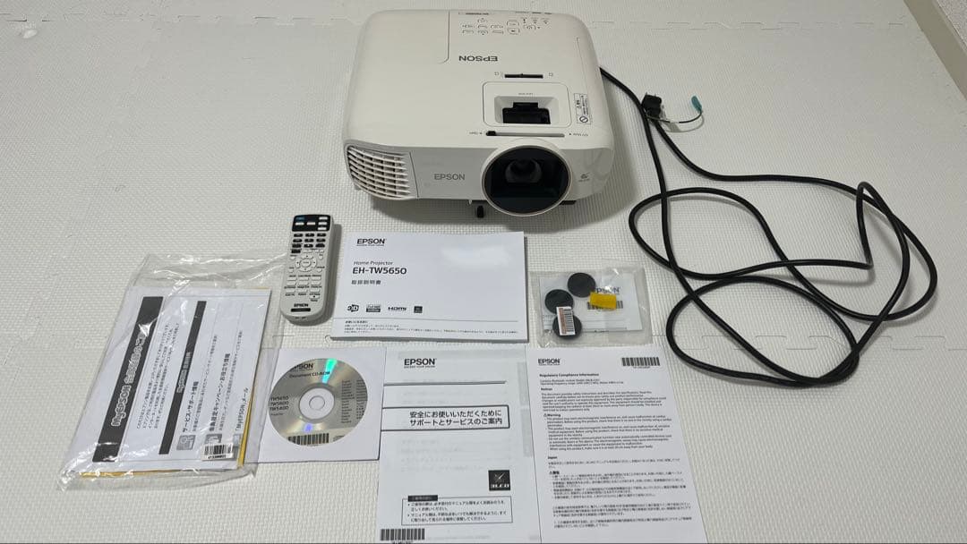 EPSON EH-TW5650 プロジェクター本体