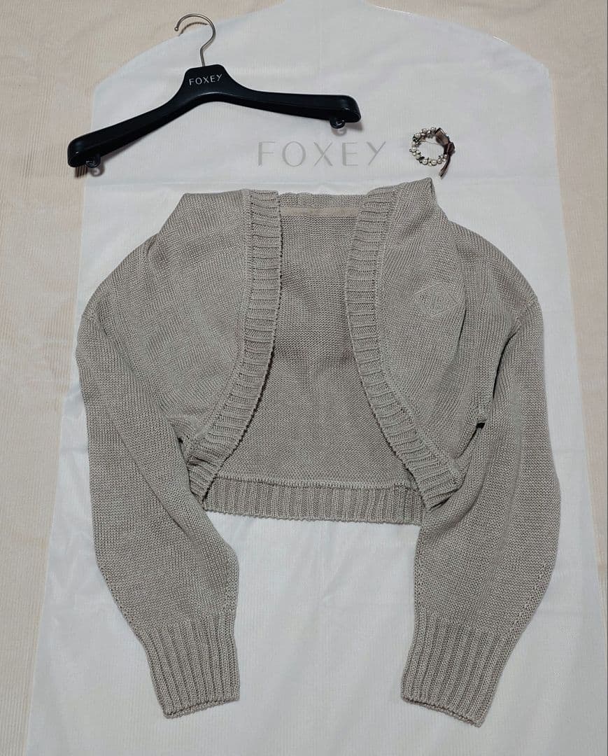 ご予約品です FOXEY BOUTIQUE Cardigan 【Loren】F