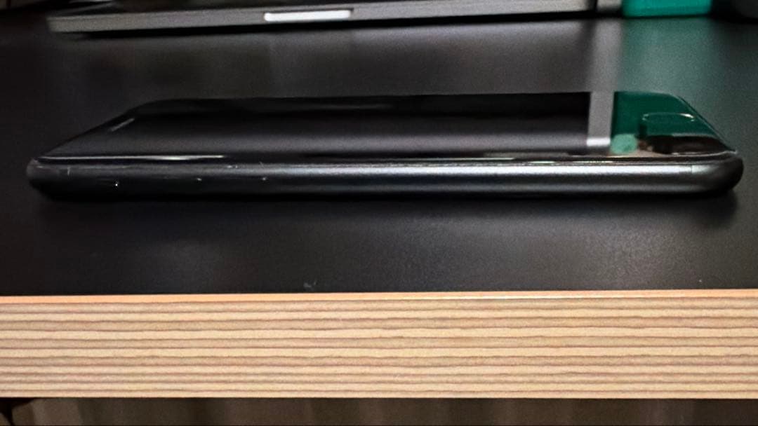 Apple iPhoneSE SIMフリー