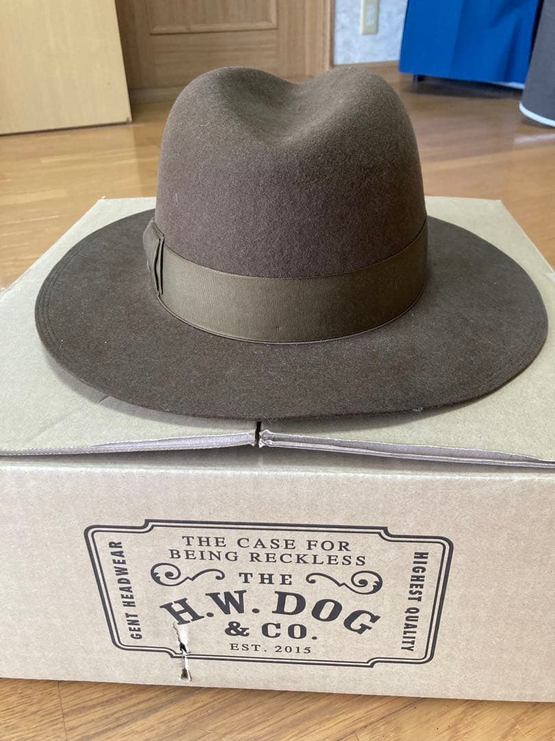 H.W.DOG & CO. FRONT.H オモシーチャンネルルイさん着用