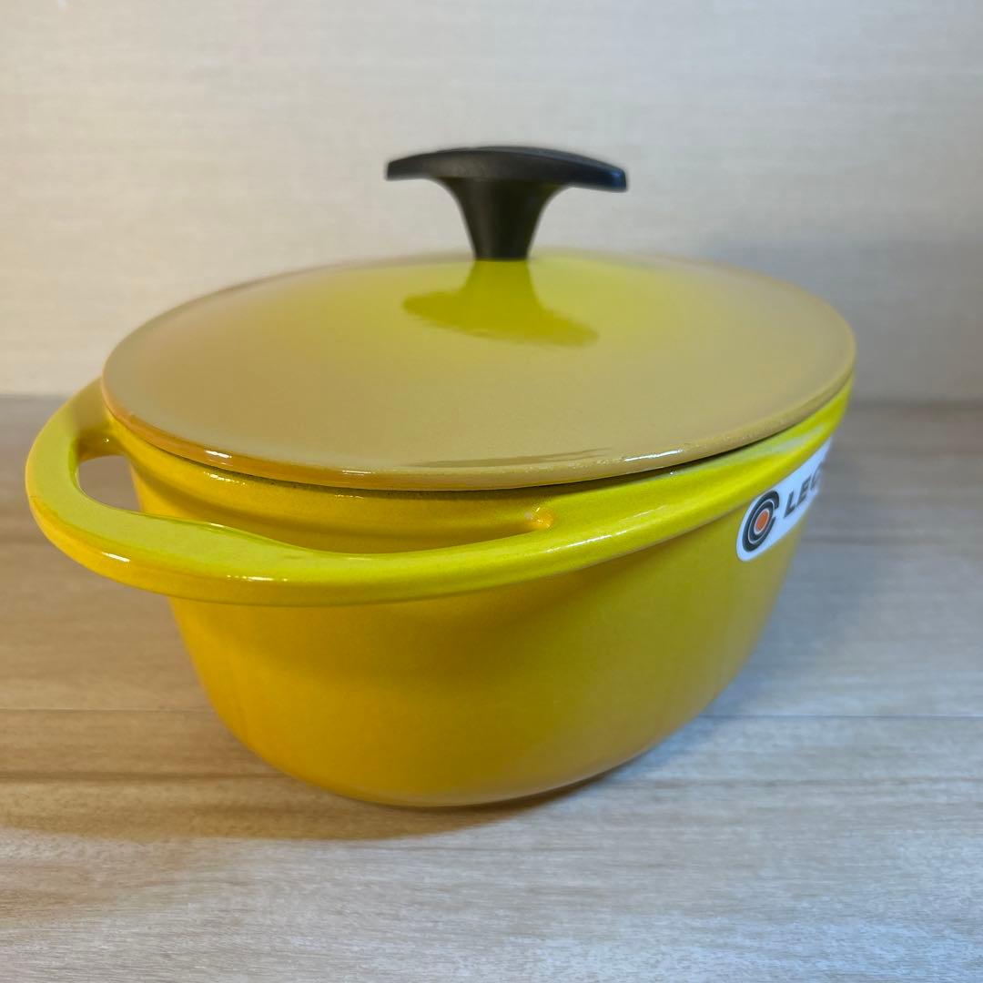 ルクルーゼ　センセーション　オーバル　ディジョンイエロー　25cm 両手鍋　鍋