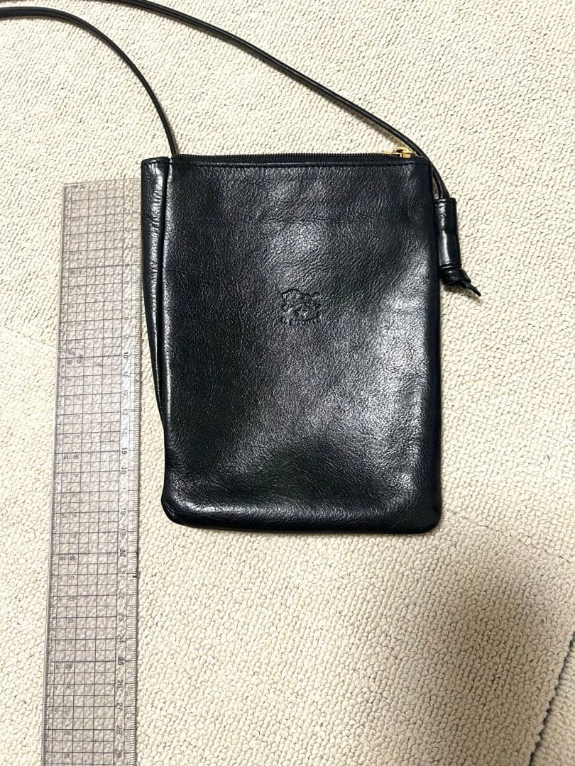 IL BISONTE イルビゾンテ スマホショルダー　ミニ　ポーチ　バッグ