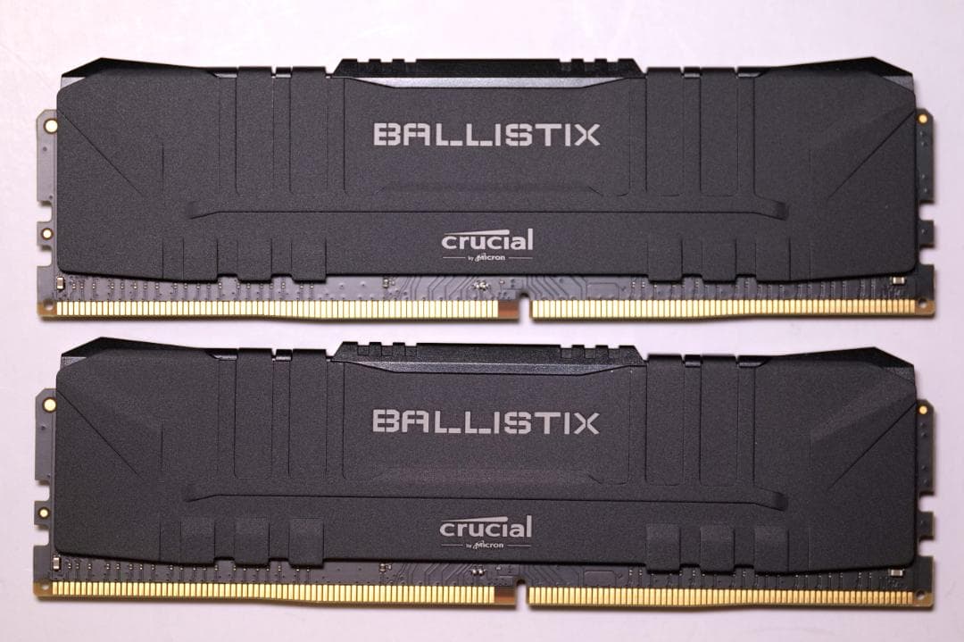 中古 DDR4 メモリ 16GB(8GB2枚組) crucial デスクトップ用