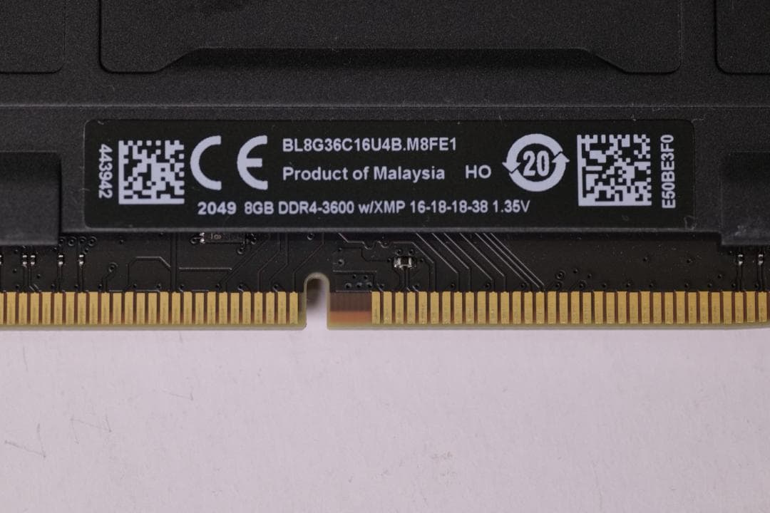 中古 DDR4 メモリ 16GB(8GB2枚組) crucial デスクトップ用