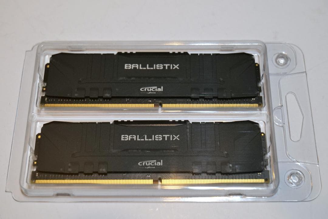 中古 DDR4 メモリ 16GB(8GB2枚組) crucial デスクトップ用