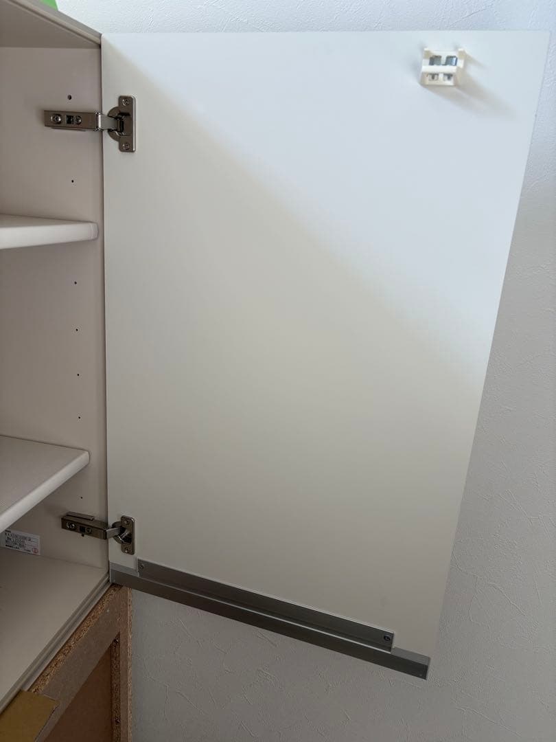 リクシル　カップボード　上置棚①