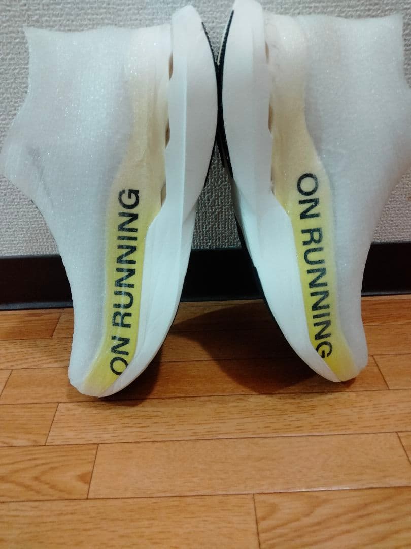 (本日限定値下げ)On(オン) CloudboomStrikels 25cm