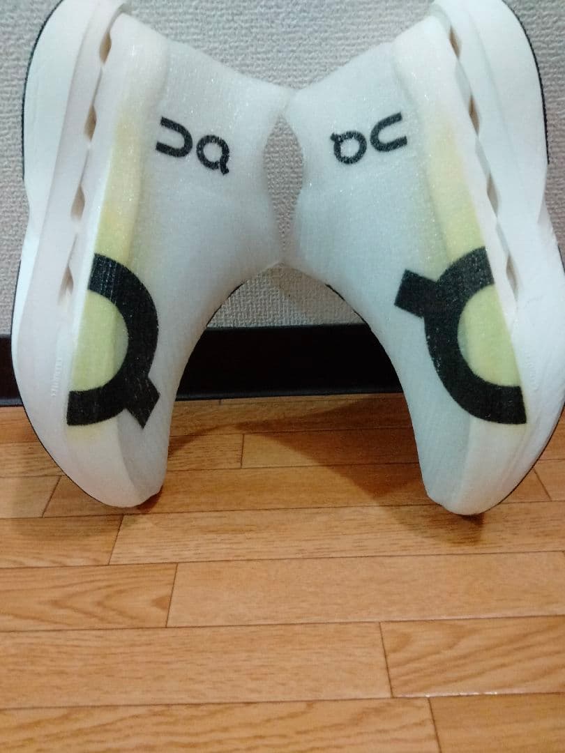 (本日限定値下げ)On(オン) CloudboomStrikels 25cm