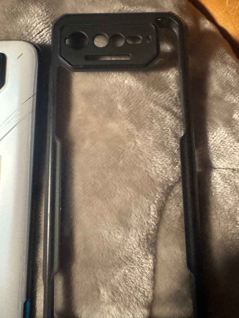 ROG Phone 6ゲーミングスマホ ホワイト ケース付き