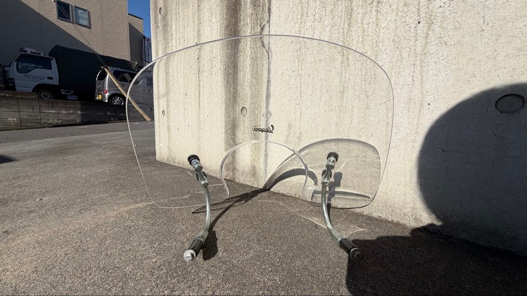 Vespa純正　ベスパ　GTS　スモールウィンドスクリーン（クリア）