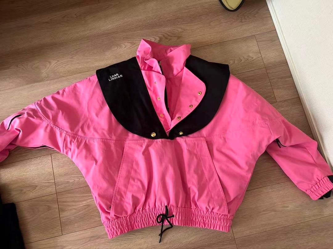 超かわいい レディース スノーボード スキーウェア 上下セット Sサイズ