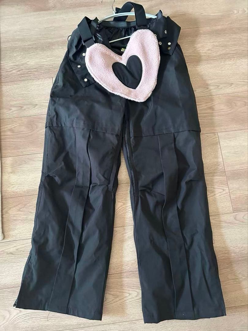 超かわいい レディース スノーボード スキーウェア 上下セット Sサイズ