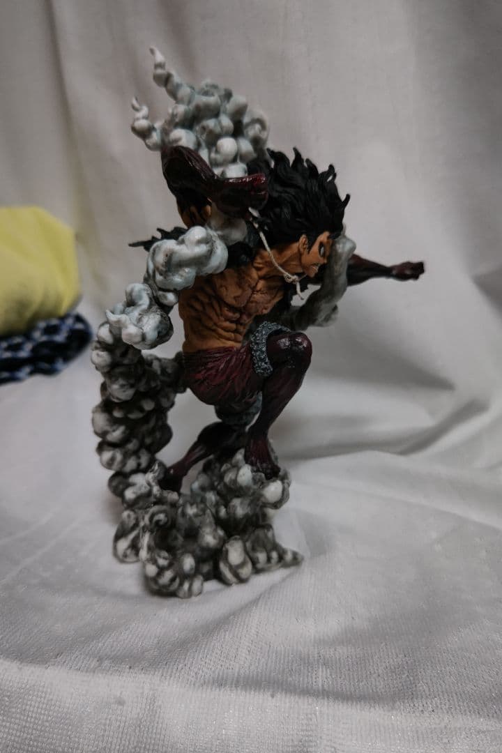 ワンピース 白ひげ胸像 スネイクマン フィギュア