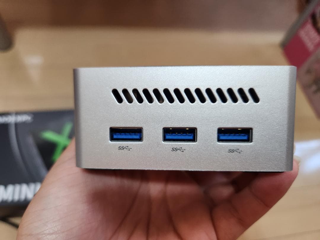 さ*き様 AIOEXPC XMINI ミニPC 本体