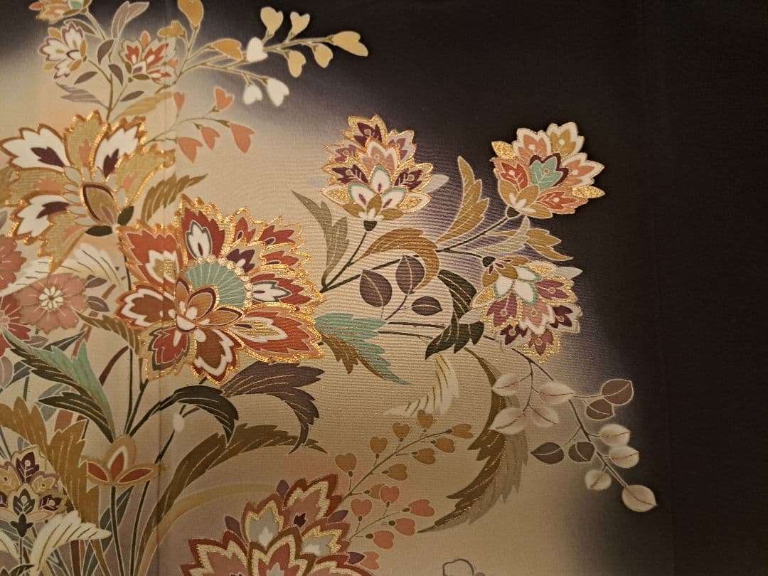 美品❇️豪華黒留袖　手描友禅　暈し染め 金彩刺繍 　　総フルセット